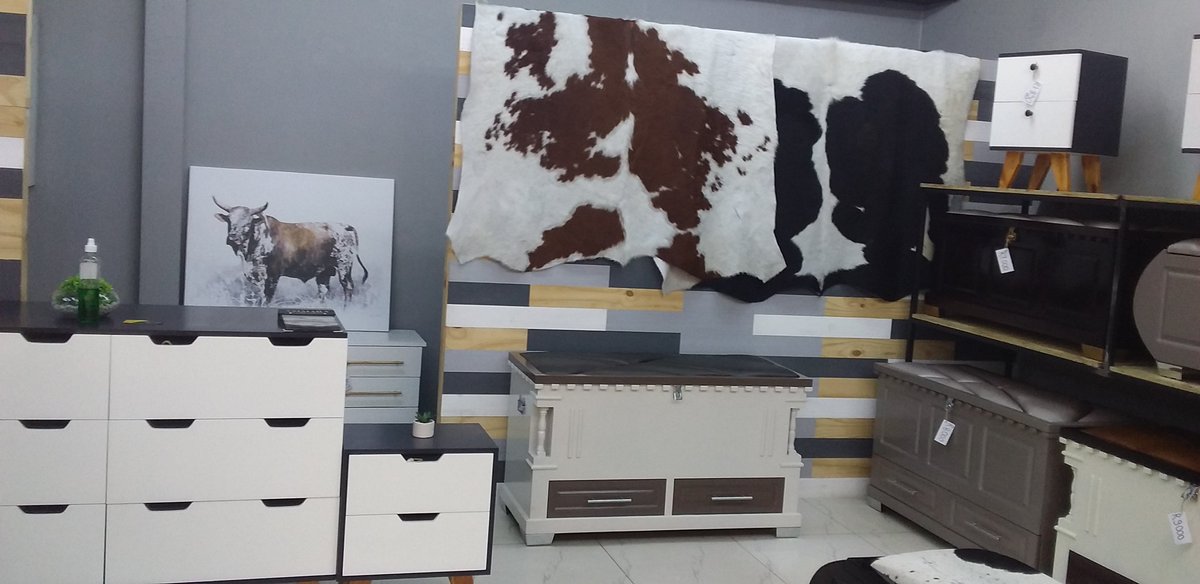 KistManomaa's tweet photo. We based in Durban, at the corner of Anton Lembede (Smith) Street &amp; Joe Slove (Field) Street.

Ground floor, Shop no.2, Denor House, 356 Anton Lembede (Smith) Street, Durban, 4000.

Call or WhatsApp us on
081 510 8707

#johnvuligatechallenge 
#rasta https://t.co/UVHSD5NxQx