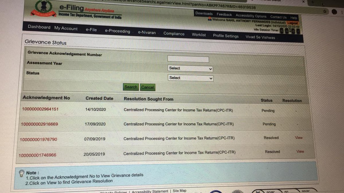 godwithlocks's tweet photo. @nsitharaman @IncomeTaxIndia this is what a honest tax payer gets in return? U expct us 2 pay timely taxes &amp; charge us for penalty for a slight delay. Bt whn it comes 2 u, u r allowed to swindle arnd wid our money till whatever time u want! That's shudh bull shit .!. https://t.co/tg85NBUerB