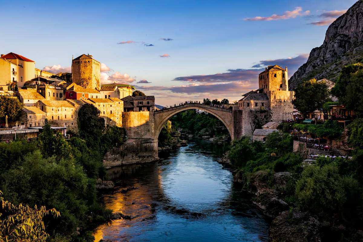 photosontheroad's tweet photo. The bridge and the river
More travel 📷 https://t.co/jdWpbh6HF5
#travelling #traveler #traveladdict #travelphoto #travelpics #travels #bosnia #visitbosnia #madeinbosnia #bosniatravel #enjoybosnia #travelbosnia #mostar #visitmostar #mostarbosnia #starimostmostar #mostaroldbridge https://t.co/hoo0tLIk0r