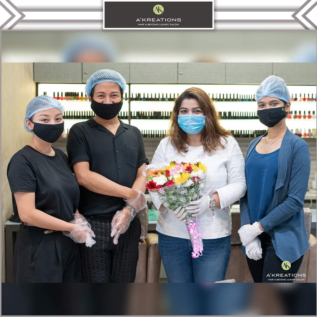 AKreationsIndia's tweet photo. Congratulations &amp; a warm welcome to our new Top Stylist Kamna Thakur on joining our team at @AKreationsIndia.

#TopStylist #KamnaThakur #AkreationsIndia #Welcome #NewJoinee #WelcomeToTheFamily #AkTeam #Knowlegde #AkFamily #Happy #GrowingTogether #CelebritySalon #BandraSalon https://t.co/c1wCGtlnGb
