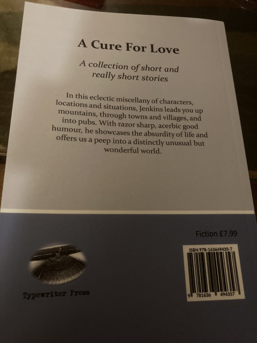 KathyBurke's tweet image. My lovely twitter pal, @fourfoot  has written this beautiful collection of short stories. Some are like Black Mirror with warmth, the rest are just funny, sad, clever and bonkers. I bought an extra copy for one of you lucky people so please RT for a chance to win. ❤️📚😘