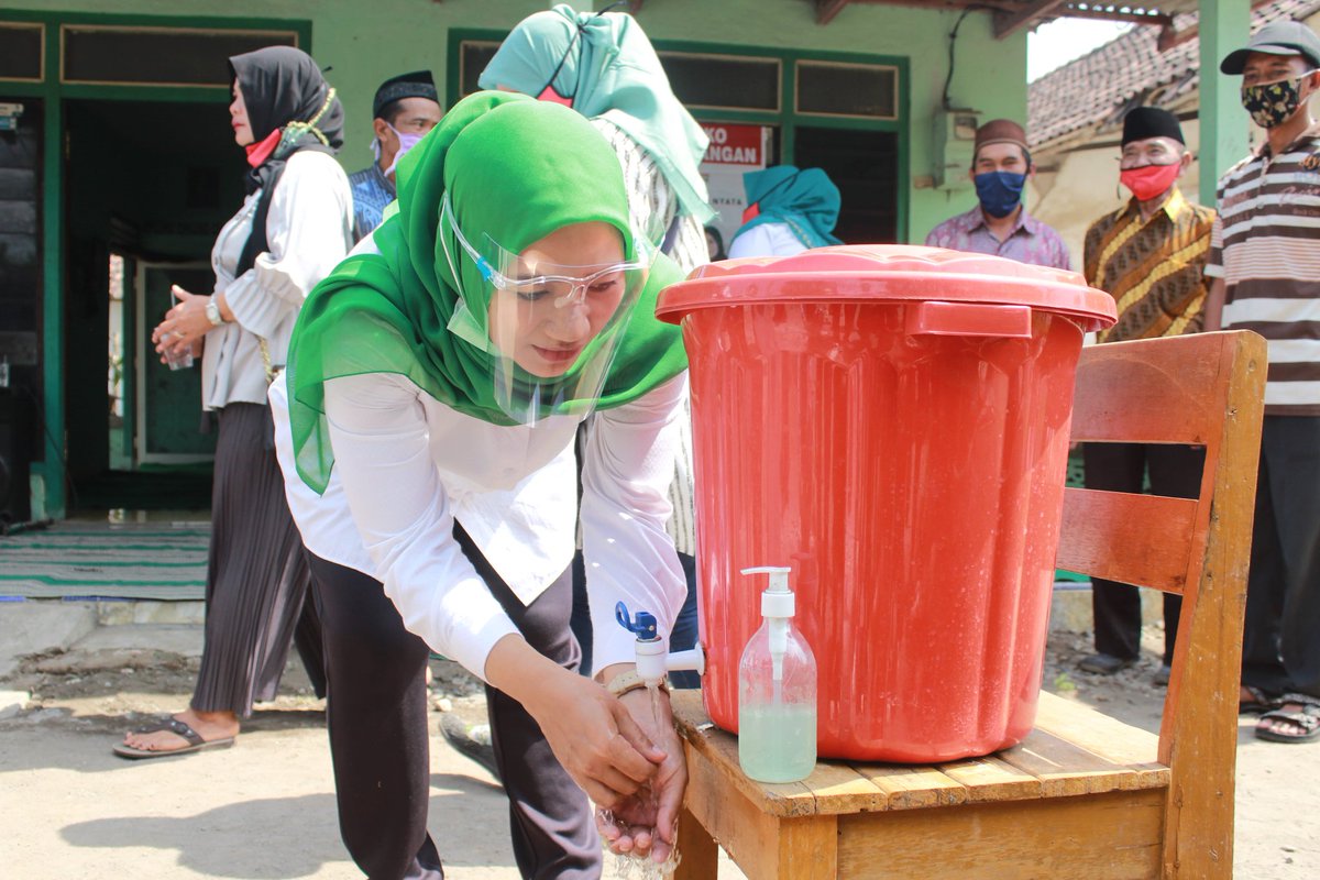 Selamat Hari Cuci Tangan Se-dunia - 15 Oktober 2020
#mojokertokeren 
#mojokertokerjanyata
#maspungmbatitik