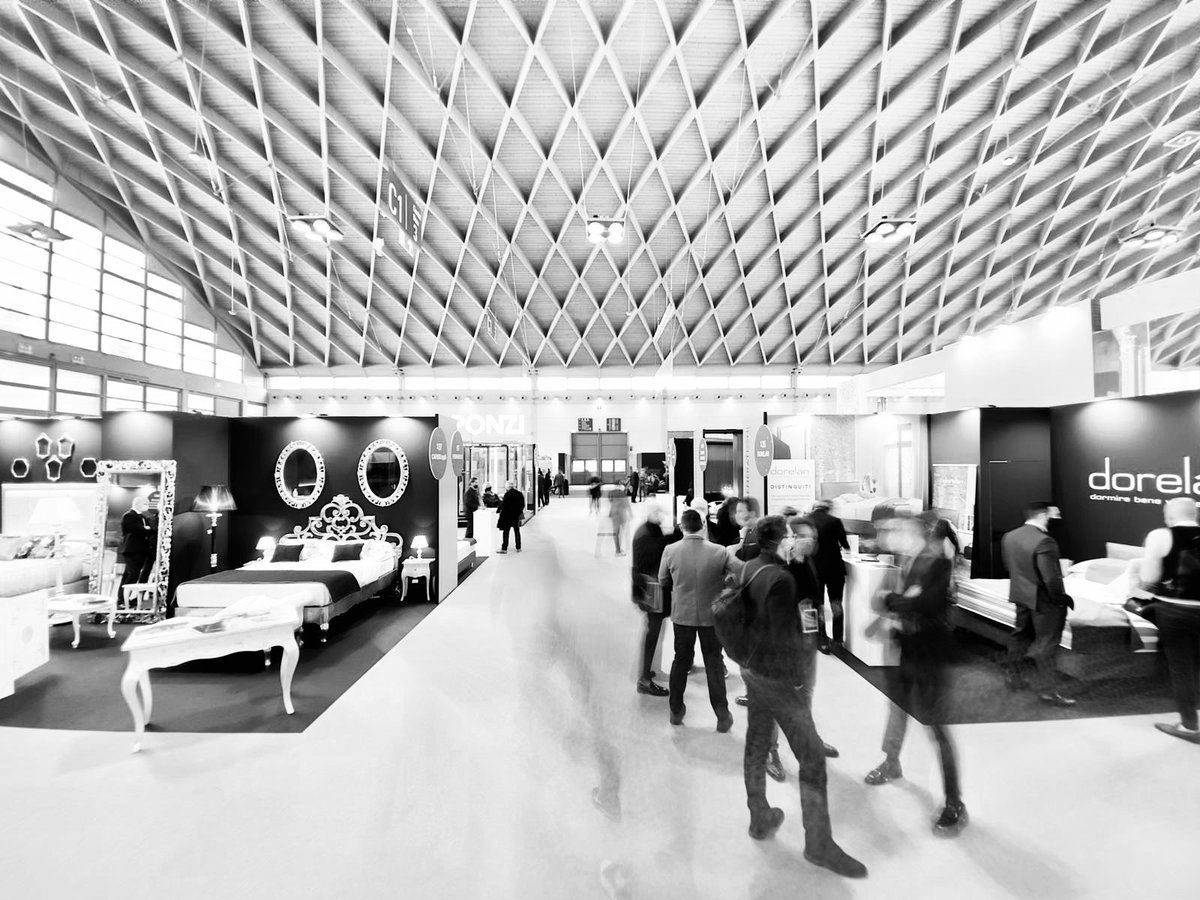 IEGexpo's tweet photo. È una vera piattaforma d’affari per il #turismo. Qui possiamo capire cos’abbia significato fermare un’industria che fa del movimento delle persone la sua ragion d’essere.
Si riparte da #ttg2020 #sun2020 #sia2020
Day two, stay tuned. https://t.co/oehuHaiKFF