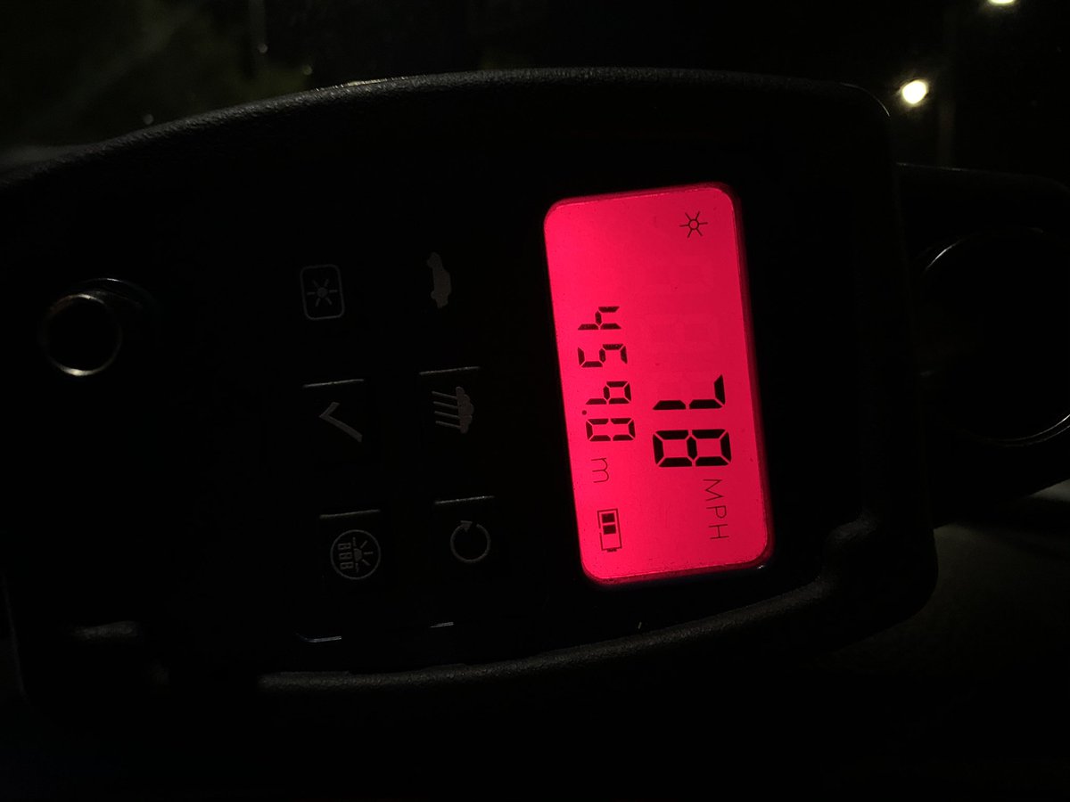 tvprp's tweet photo. Speed enforcement carried out on the #A33 near to #ThreeMileCross, #SpencersWood #Reading, after numerous reports of speeding &amp; anti social driving. 5 vehicles stopped in the 40mph limit. Fastest recorded speeds was 82mph! All drivers reported to court. @TVP_Wokingham

#P5562 https://t.co/uiotJIvVz0