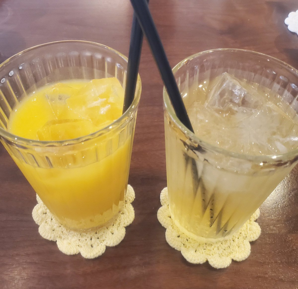 mwk____3588's tweet photo. 〜フレンチトースト専門店〜
住所:大阪市北区本庄東
#cafefate
#トリプルテイストフレンチトースト
バター&ホイップ&ハチミツ最高♡
#ブリュレフレンチトースト
ヤバイ🥰キャラメリゼ
#りんごジュース
#オレンジジュース
.
.
#癒やしの時間
#美味しいカフェ
#フレンチトースト
#満腹満足 https://t.co/oW6Nl0qcGg
