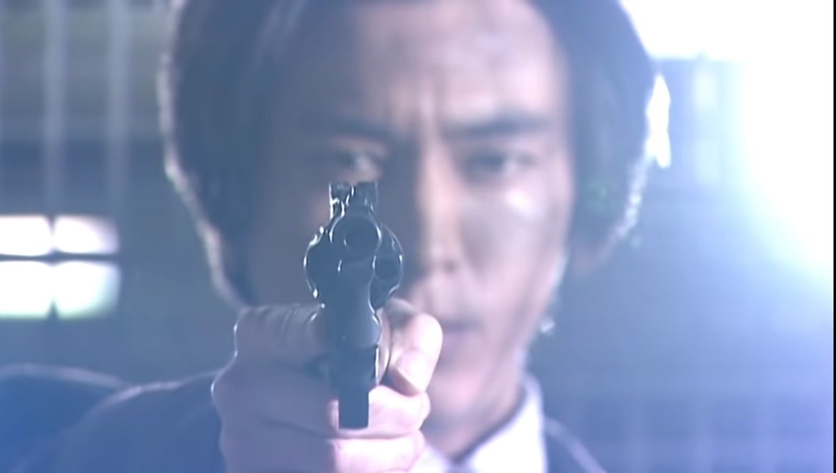 仮面ライダークウガ｣にて、葛山信吾さん演じる一条薫刑事の使用拳銃 