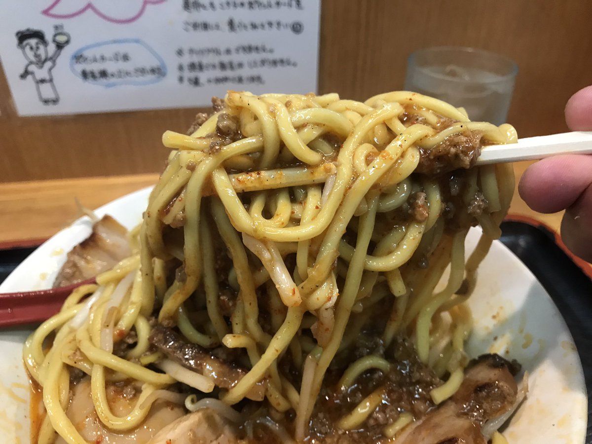 ジロリアン陸 またも苛酷な減量を乗り越えてワンパンでko勝利する Togetter ジロリアン陸 またも苛酷な減量を乗り越えてワンパンでko勝利する Togetter