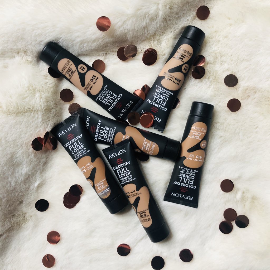 hausofkendy's tweet photo. Let me 🔌 y’all
Selected @Dischem stores allow you to swatch. If you haven’t found your @RevlonSA Full Cover Foundation match you know what to do!
It retails for R179 and is available in 14 shades!
#MoreToLove
#FullyCovered
#RevlonFullCover
#MoreMatteMoreCoverage https://t.co/WraW2idz8v