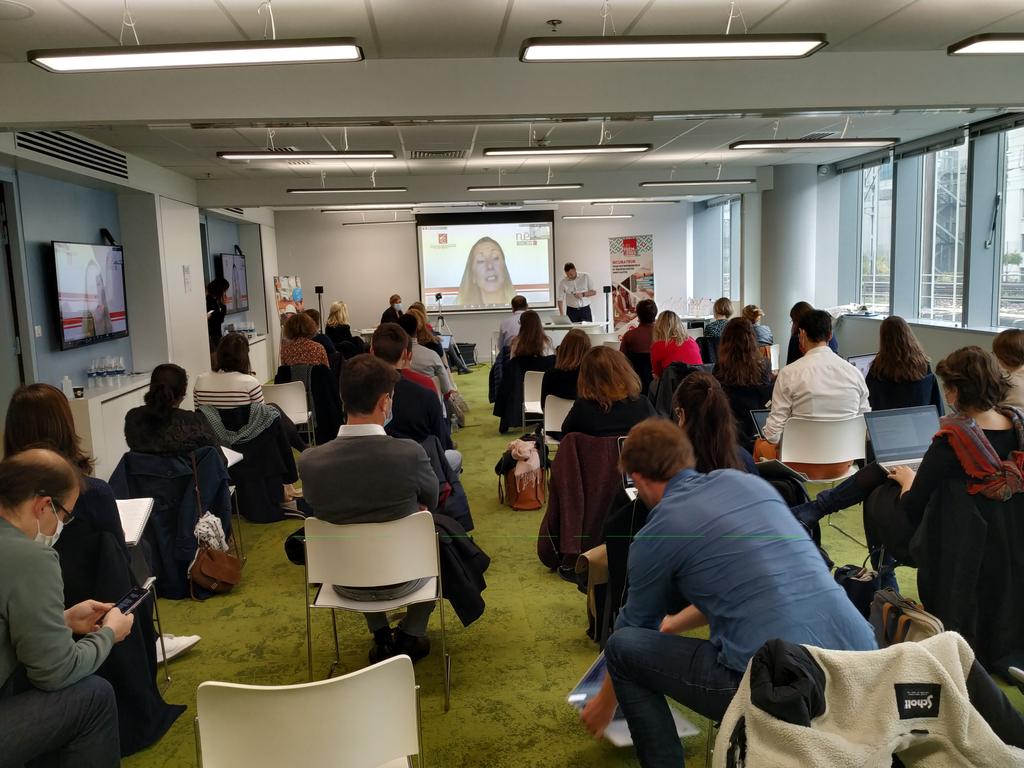 Respect des gestes barrières. Respect des distances. Respect du couvre feu. Et même duo de speaker en présence et visio. On aura relèvé tous les challenges pour proposer cette très belle #fundingweek avec @LesPremieresAra et <a href="/DojoGroupFR/">DojoGroup</a>  à la baguette