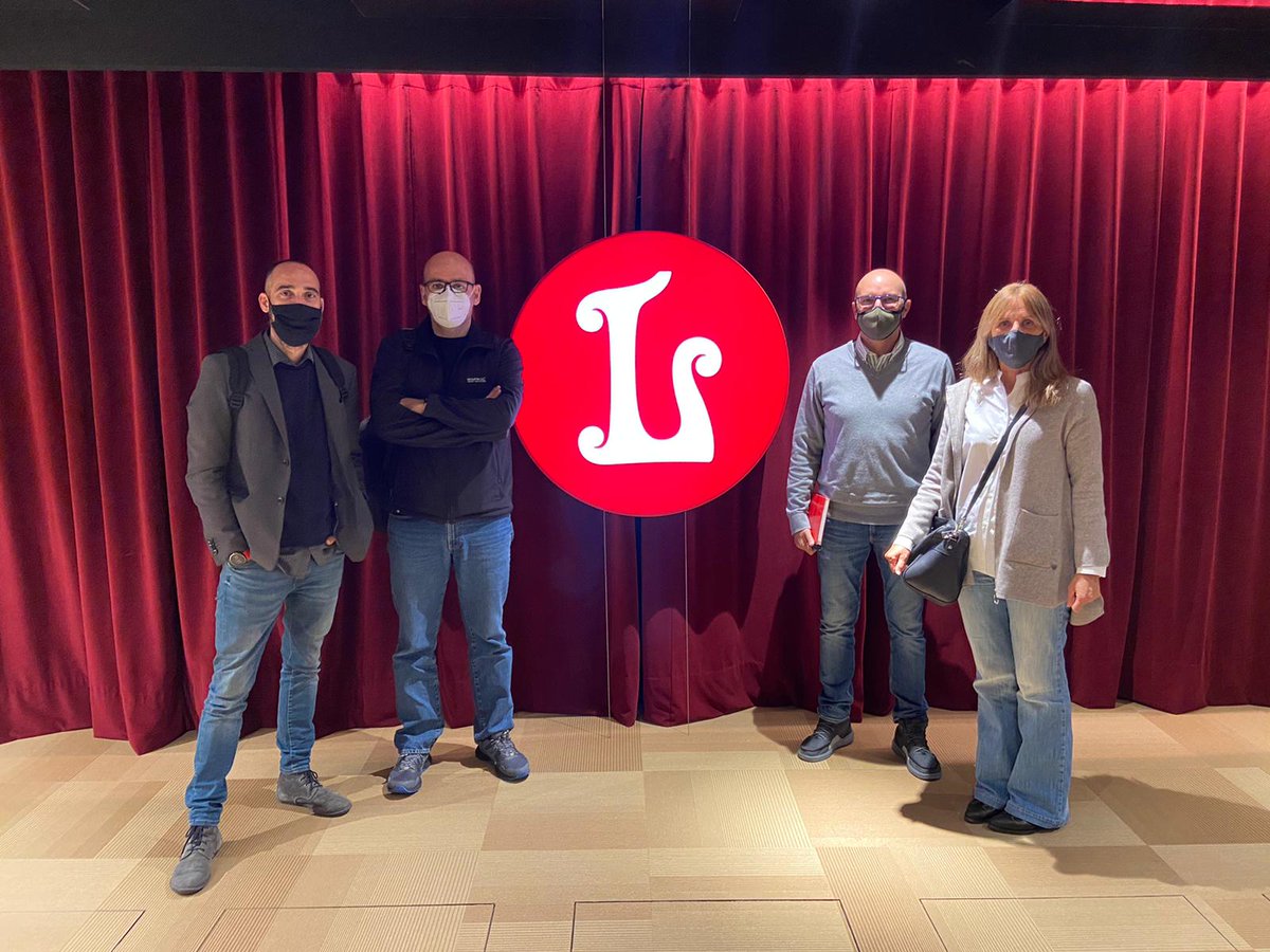 Gracias <a href="/comsa_corp/">COMSA Corporación</a> por la visita a <a href="/Liceu_cat/">Gran Teatre del Liceu</a>  y por apostar por la calidad del aire mediante nuestro servicio #SGAirQ. Los espectadores podrán consultar en sus móviles como es el aire que respiran durante la representación en tiempo real. <a href="/MariaDM_Romero/">Maria del Mar Romero</a> <a href="/SGClima/">INDOORCLIMA. Leading smart technology solutions</a> #CulturaSegura