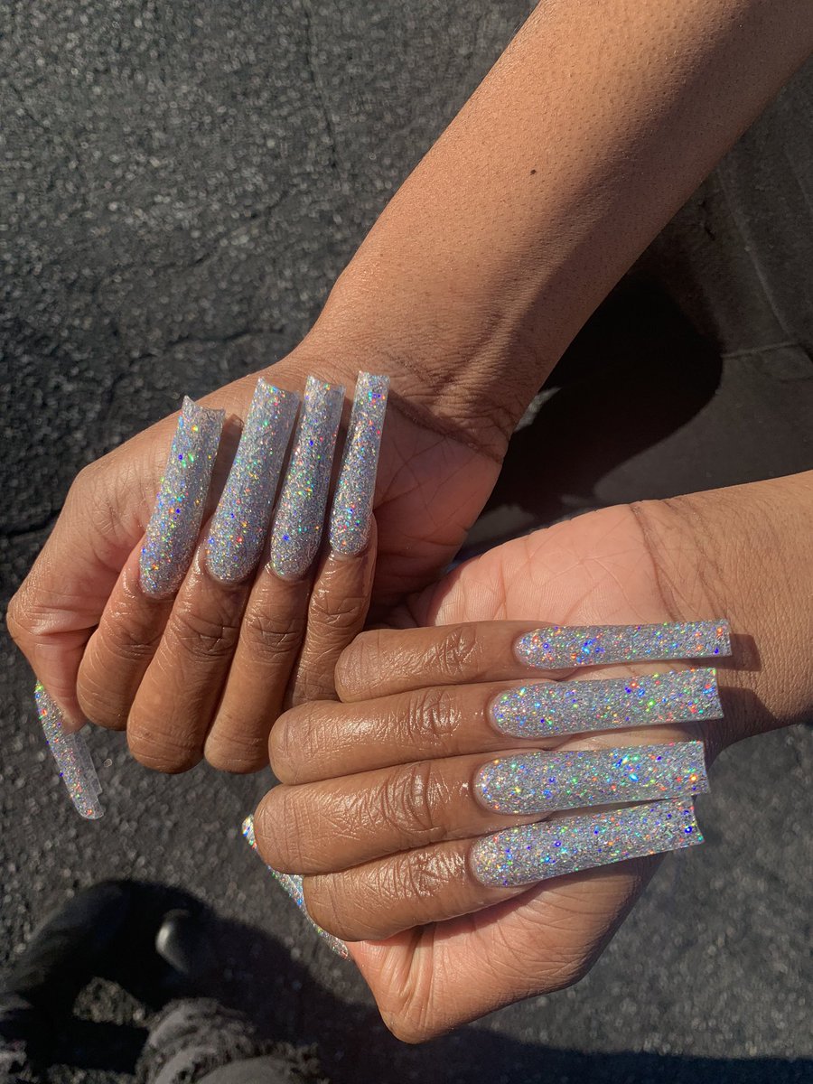 nailzbynette's tweet photo. It’s the glitter for me ✨ https://t.co/F16ZJKnkAz