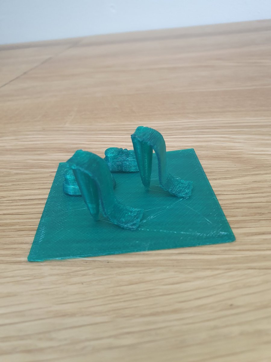 The first 3D prints are off the production line. We have flying shoes, an anti-theft device and a sun shade that folds down into a bag. #creativity #VHPStem #STEMeducation