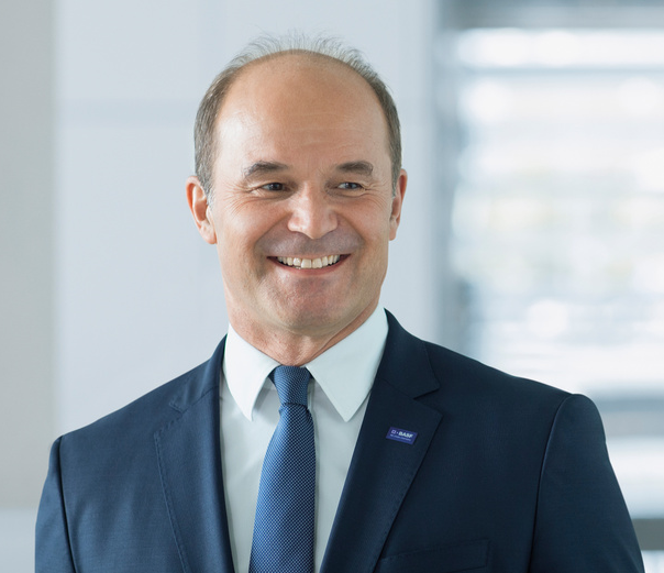cfschubert's tweet photo. Martin Brudermueller, CEO @BASF , elected as new @Cefic  President. Congratulations! One key objective: a #FutureChemistryDeal to help achieve the targets of the EU #GreenDeal. The basis: a sound EU #industry strategy and a truly sustainable EU #chemicalstrategy. #innovation https://t.co/d4BR87ORbt
