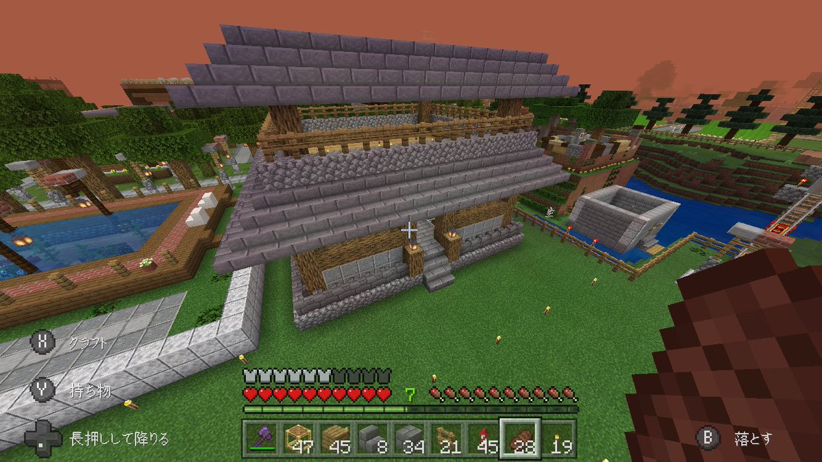 Minecraft Ani M2 今夜の作業 通常建築３ 作り始め よし 小さめの倉庫でも作るぞ 現在 小さめの倉庫ってなんだっけ 巨大建築 作業ばかりしてたせいか小型建築ができなくなってました 気付いたらお寺のようなお城のような大きめな倉庫になっ