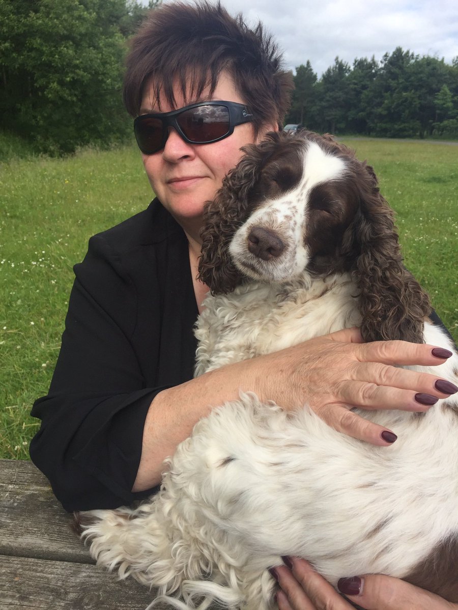 SpanielsSuper's tweet photo. @Spaniels_Rule Ohhh I do! We all do! My first owner was cruel to me... then I came to mum and my forever family and they love me and I love them, so does Snoopy and PussPuss #SoLoved #SoLoving #AdoptDontShop #RescuePetsAreAwesome https://t.co/HnaeNr5F7k