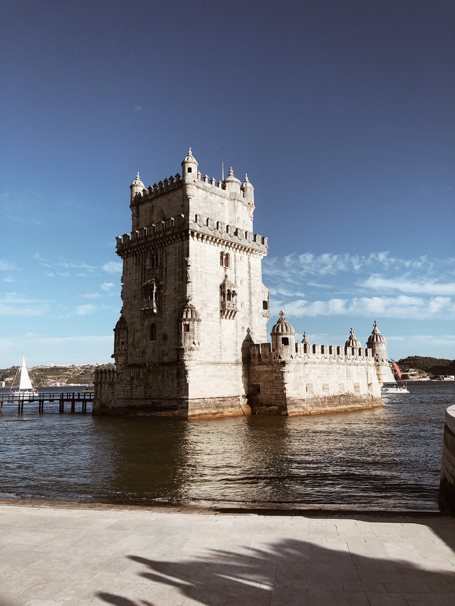 gonetodiscover's tweet photo. Belém, Lisbon
—

Belem is the charming district to the west of Lisbon, where there are many of the cities most iconic tourist attractions.
Cycle along the River Tejo for great views of Belém. 

Até breve!

#gonetodiscover #lisbon #belem #rivertejo #portugal #towerofbelem #travel https://t.co/OvVAU4TkgB