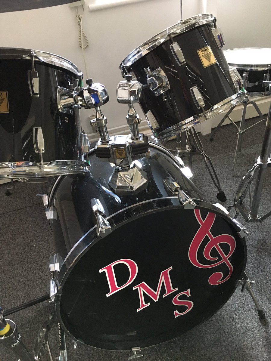 leighmusicangel's tweet photo. What’s your chosen instrument ? #PlayGuitar #Bass #Drums #PianoTuition #KeyboardClasses All @DMSMusicSchool #knowle 💕🎵 35Years of #MusicEducation @Covhour @solihullobserve @solihullhour @WarwickHour @Dudleyhour1 @VisitKnowle @WestMids550 @BrumHour https://t.co/BiZKW7MFen