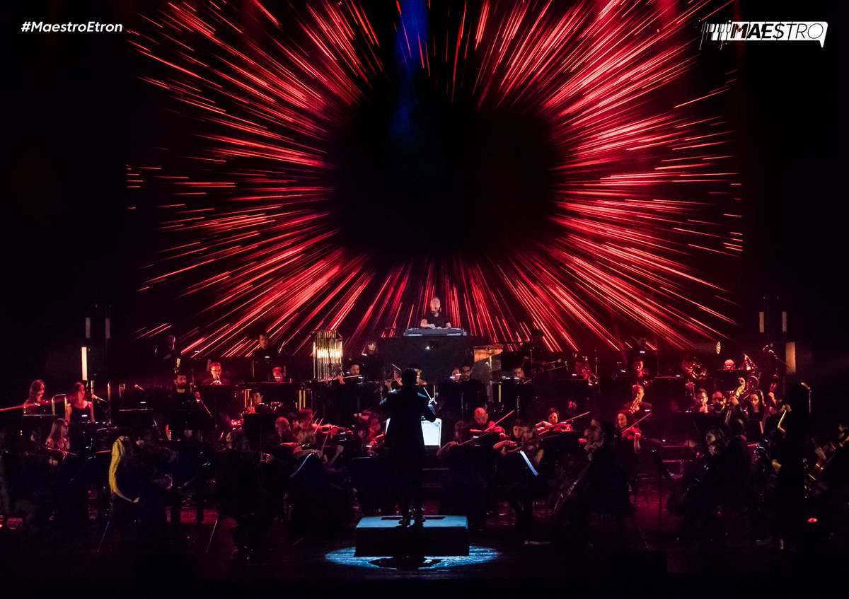 davidgausa's tweet photo. Hace 1 año pudimos realizar 4 nuevas funciones de @MaestroLiveShow, 2 en #TeatroReal #Madrid + 2 en #Liceu de #Barcelona powered by #AudiSpain + #AudiETron. Tarde o temprano #Volveremos! 
-
This was a year ago. Sooner or later #WeWillBeBack! 
🙌🎻🎧❤️

#MAESTROShow #HouseClassics https://t.co/PLjrzMYHt8
