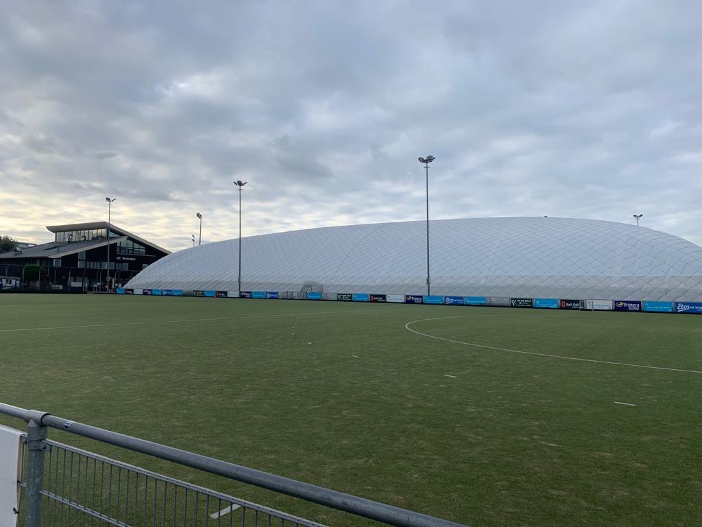 Magisch onze Rotterdome💚 <a href="/HCRotterdam/">HC Rotterdam</a> Met dank aan alle #vrijwilligers olv onze geweldige verenigingsmanager <a href="/karianne70/">Karianne🦋</a> #topjob