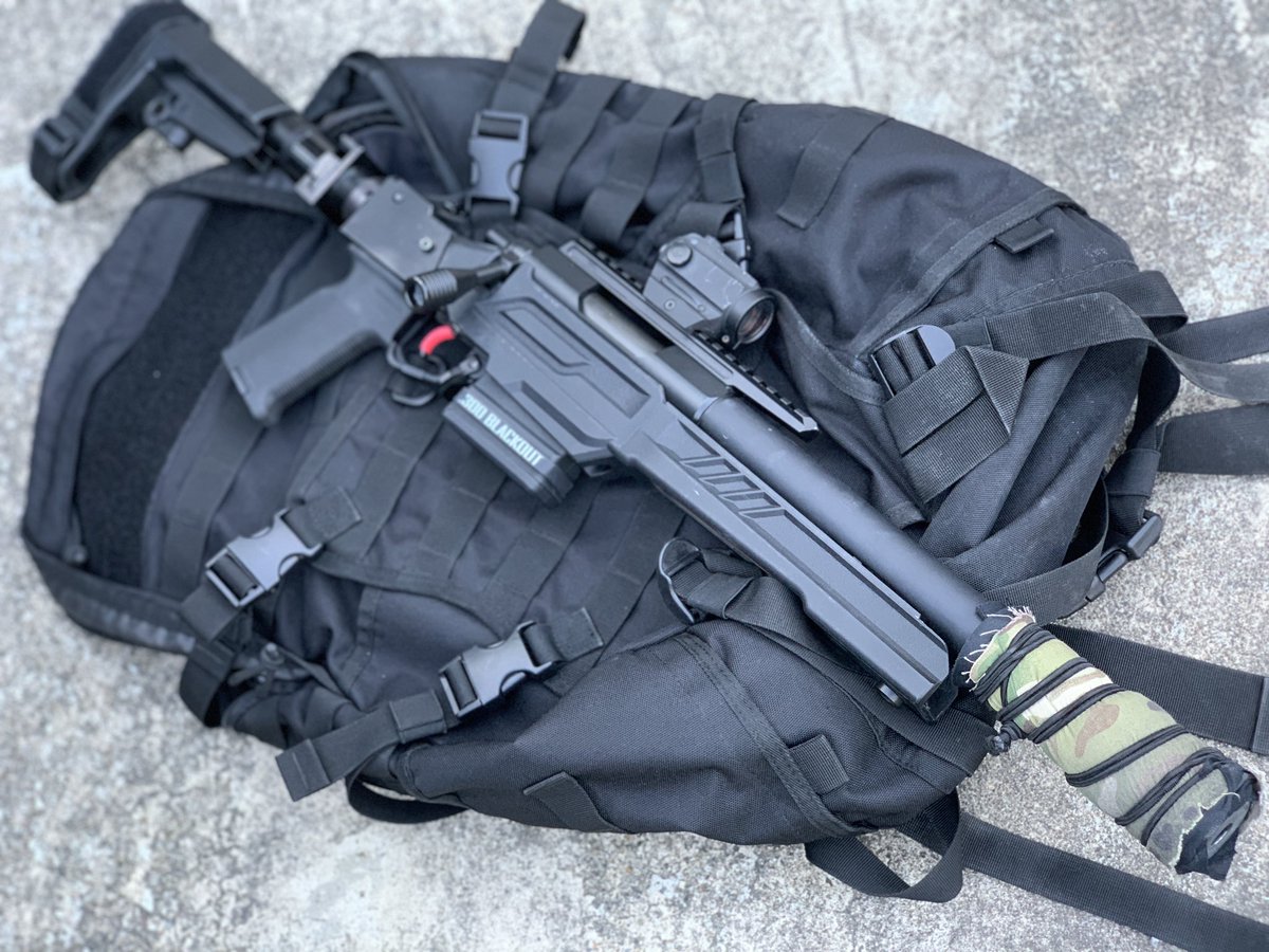 V4 Vsrもどきを折り畳みストック化 リュックに入るサイズだからめっちゃ便利 ボルトアクションはいいそ