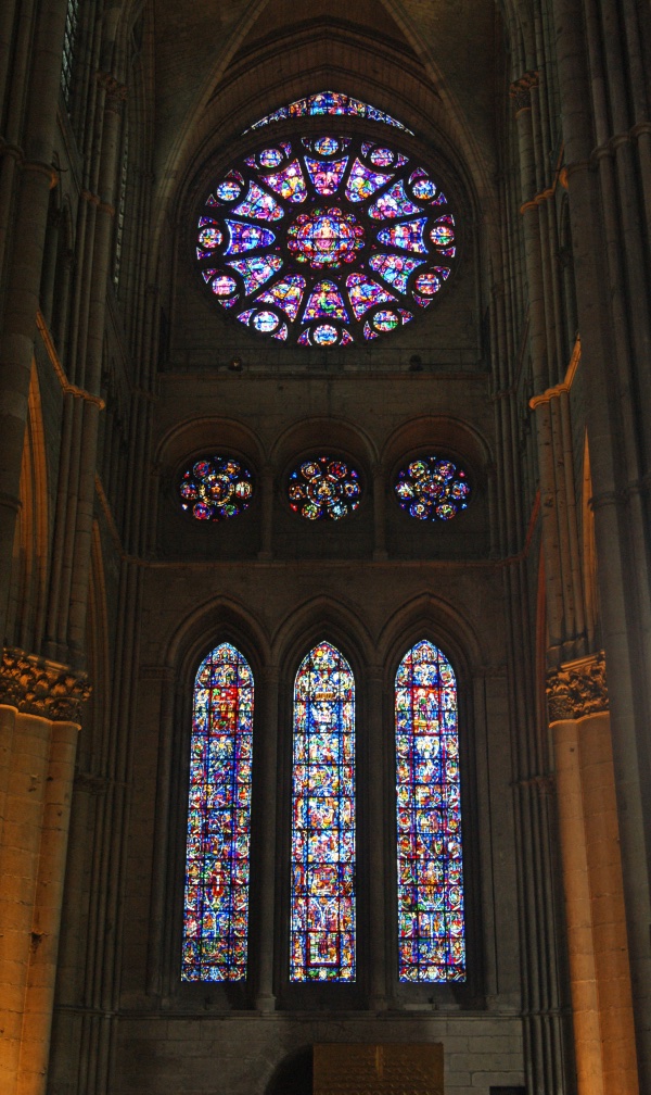 2) Reims Cathedral
