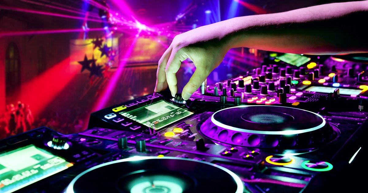 Wilt u een geluidsdichte ruimte om rustig met (elektronische) muziek bezig te zijn of juist om in privacy en stilte te videobellen? hubs.la/H0xYqHl0