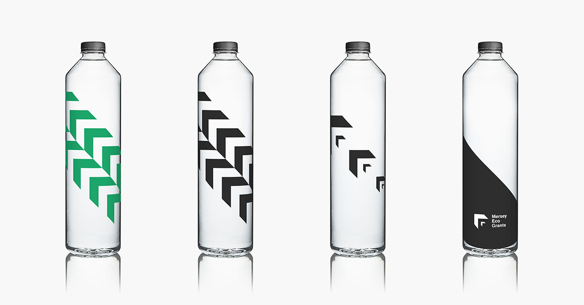 DesignIntGroup's tweet photo. Don't bottle up your brand! Let it loose across multiple surfaces, if it performs, your onto a winner! 💪 #brandidentity #brandrollout #bottledesign https://t.co/UkCrrqAxd5