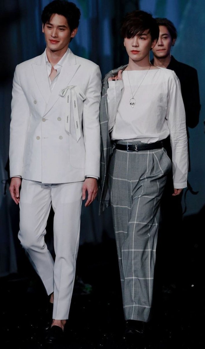 screams  CLASS, ROYALTY AND POWER