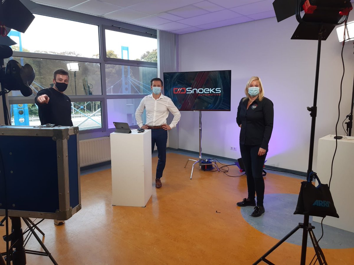 acemobility tweet media