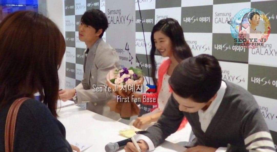 Syjphfanbase's tweet photo. OUR BABY GIRL — [THROWBACK ]✨

Our Pretty YeJi #서예지 at her first fansign for “4랑” 💛💛💛

#서예지 #SeoYeaJi #徐睿知 #SeoYeJi
#SeoYeJiPHFanbase #PsychoButItsOkay #ItsOkayToNotBeOkay #PBIONation #IOTNBO https://t.co/Z97cHrLV6u