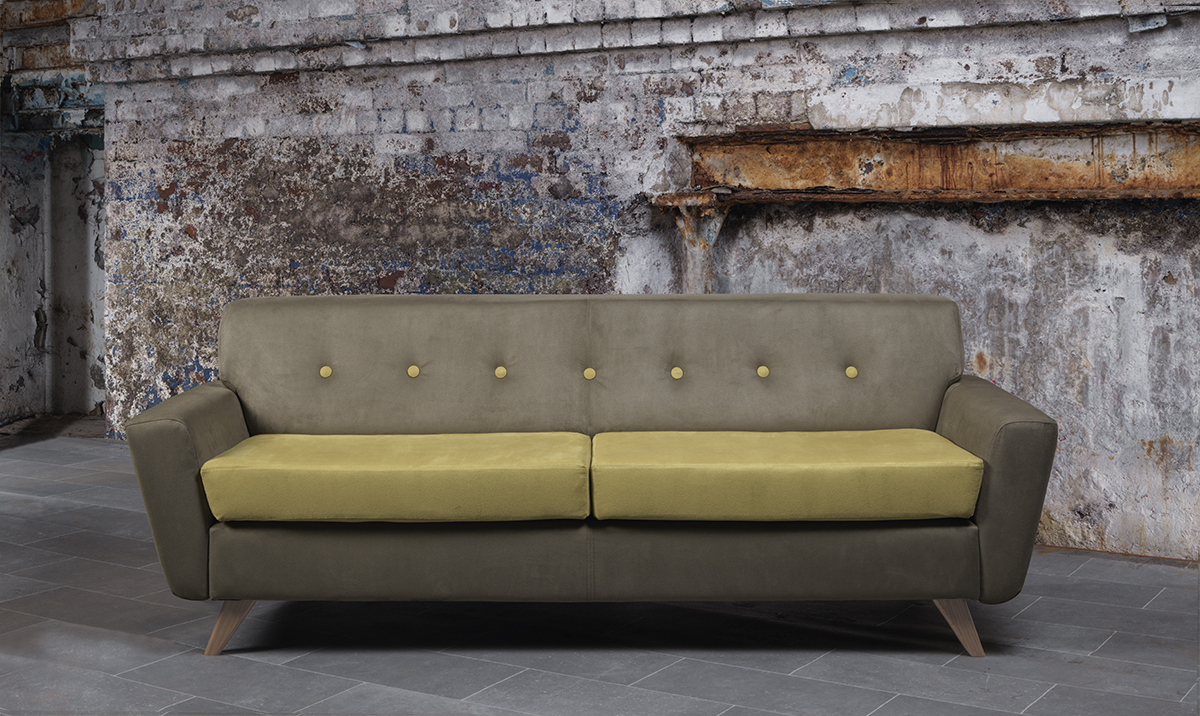 🛋 Vitality 3 seater sofa

🧶 Microvelle from @PanazFabrics 😍

📸 Shot right here in our factory 🏭

#design #reception #breakout #lush #luxurious #resimercial #softseating #seating #workplace #office