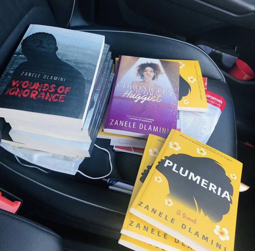 tool_i's tweet photo. @sindivanzyl My homie @Zanele_09 writes books and makes pretty dresses.
#plugafriend https://t.co/jfVquTsvYe