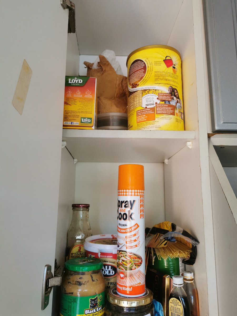 Nonhlanhla10761's tweet photo. @Lorns_Maseko @KOO_Food #WhatsInYourCupboardChallenge #KOO80thBirthday #SACulinaryPrincess https://t.co/QBSGNpBcBu