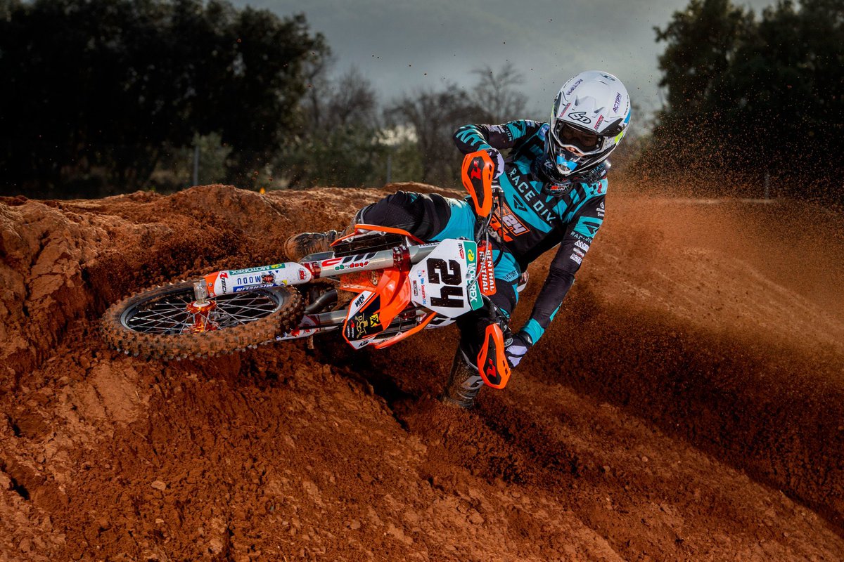 shaunsimpson24's tweet photo. SS24 KTM MXGP - FULL SPEED AHEAD FOR MXGP 2021 

FULL STORY: https://t.co/MOdKsPb5aI

#racing #ktm450 #motorcycle #motocrosslife #scotland #ss24 #moto #motocross #promotocross #sx #mx #whip #scrup #crash https://t.co/xV1whYLX7I