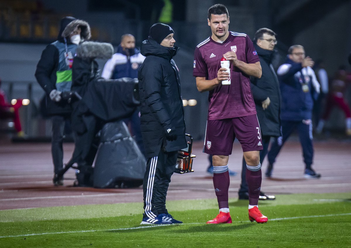 Es vēlos atvainoties ikvienam par sniegumu un rezultātu iepriekšējā spēlē pret Maltu! Mēs, spēlētāji, esam atbildīgi par to, kas notiek laukumā un kādus lēmumus pieņemam! 🇱🇻