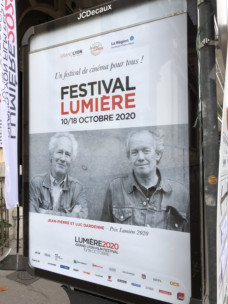 EDF partenaire du festival Lumière et de sa démarche d’intégration de personnes réfugiées. Un travail réalisé avec la préfecture et les équipes de Thierry Frémaux. <a href="/EDFofficiel/">EDF</a> fidèle à ses valeurs de #ServicePublic 🤝