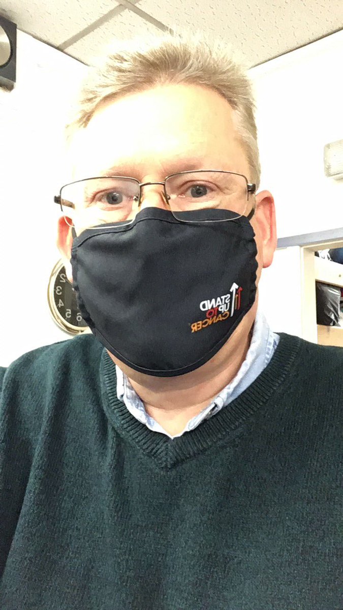 Rocking the stand up 2 cancer mask 😶