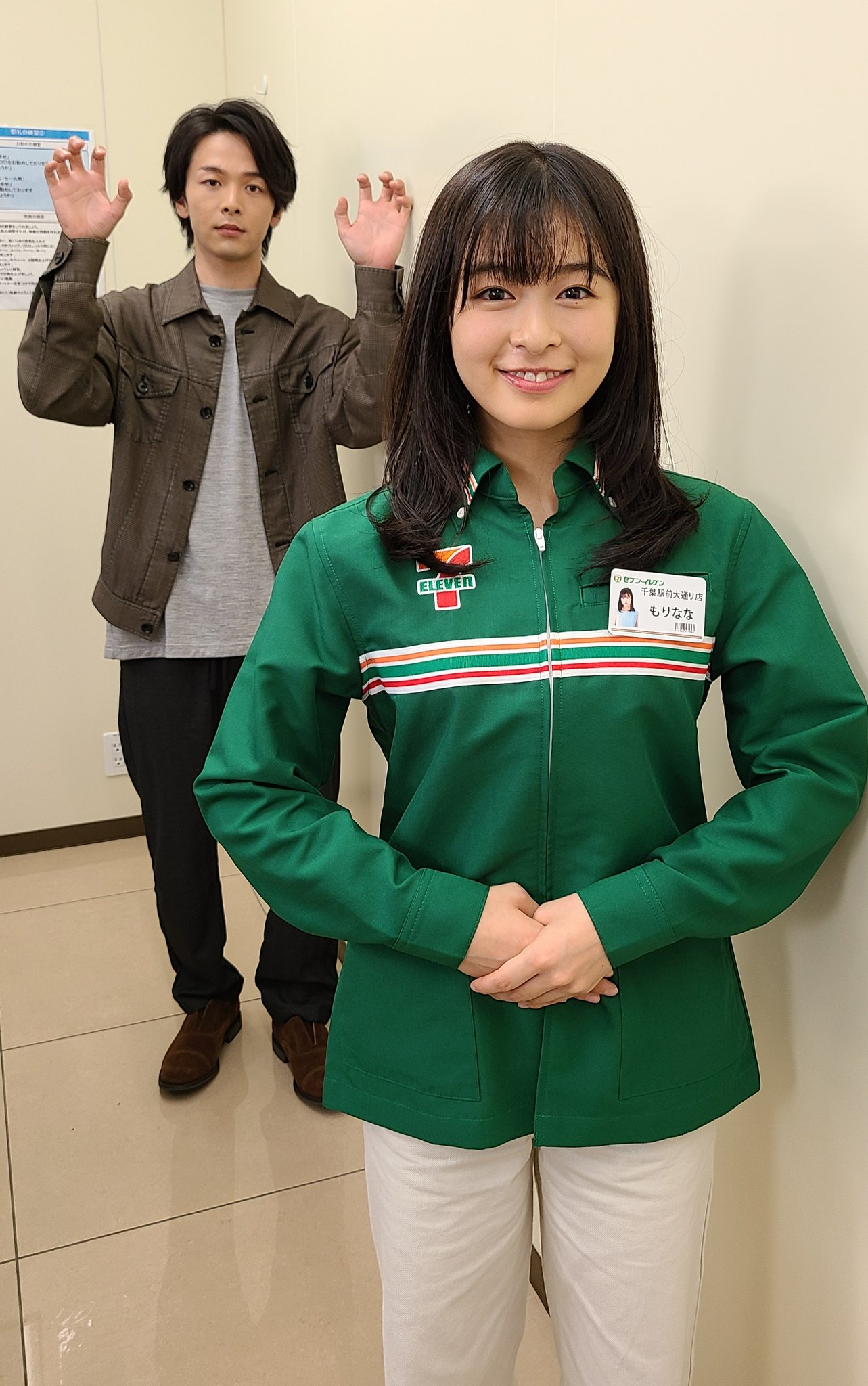 公式 火曜ドラマ この恋あたためますか 応援ありがとうございました 出演情報 まもなく夜8時から モニタリング 森さんがコンビニ店員に初挑戦 ぜひ見届けてください 恋あた 森七菜 中村倫也 ドラマ初回放送まであと5日 T Co