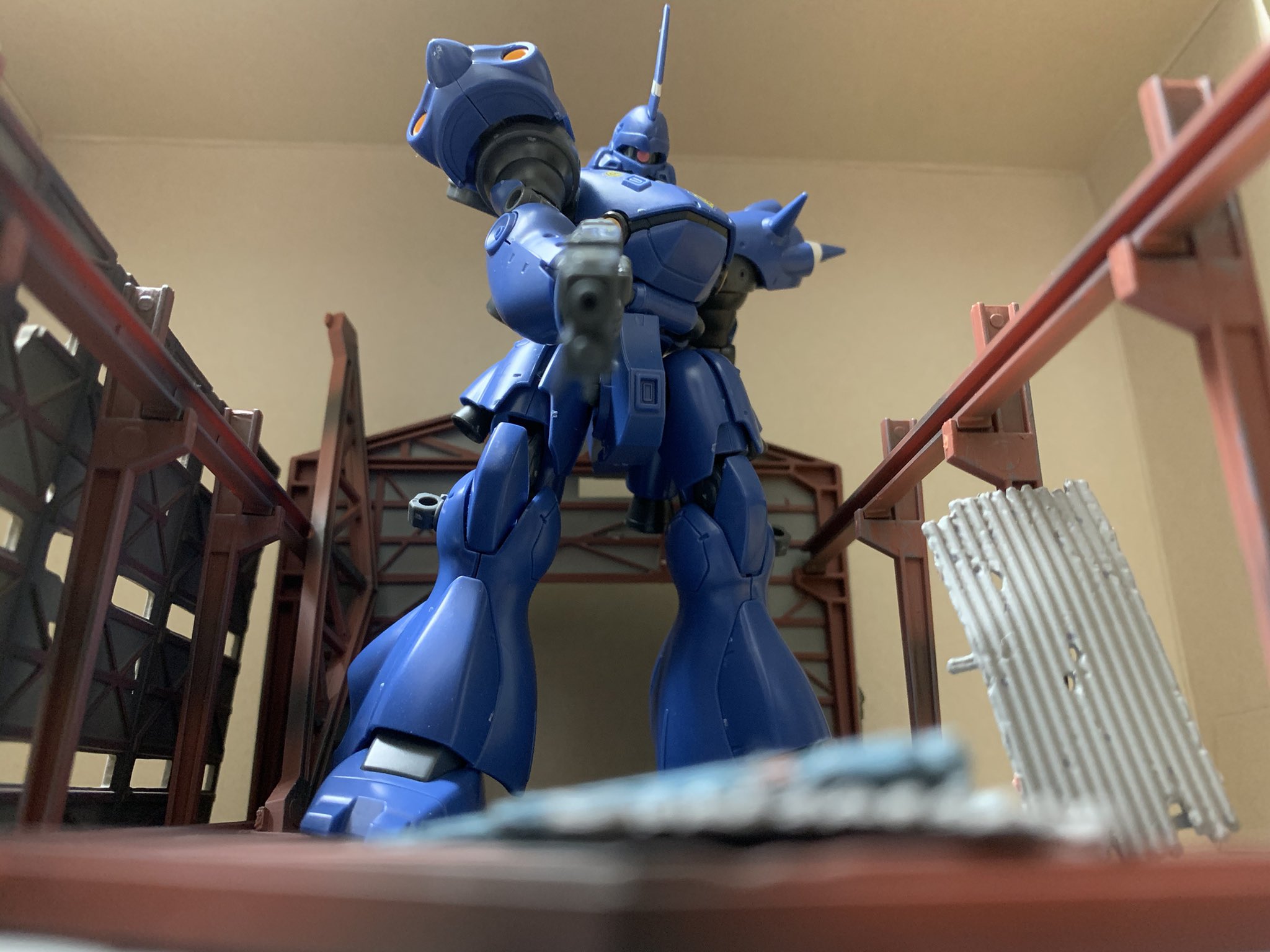 Rin スロースタート状態 ガンダム ガンプラ ジオラマ ケンプファー ケンプファーがカッコ良すぎる T Co 5escs0wtko Twitter