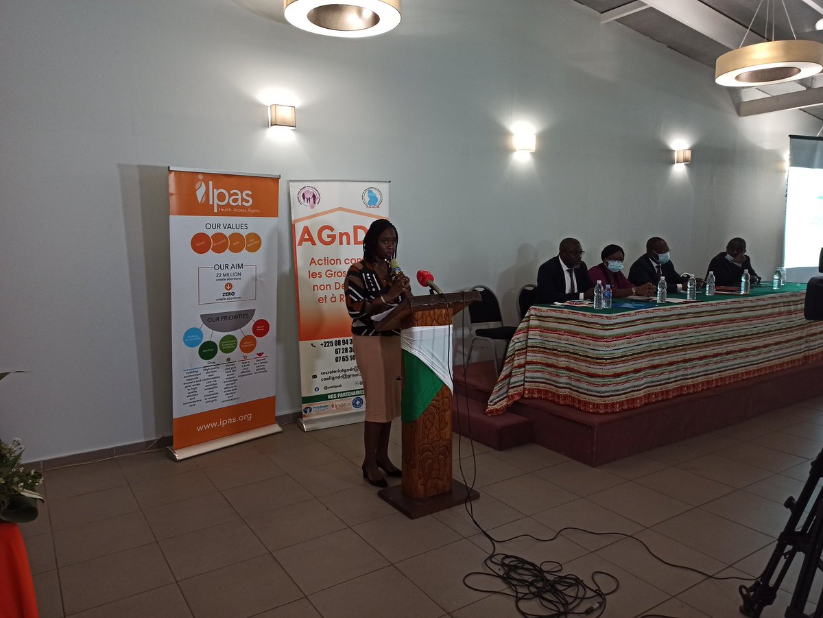 SergeFarell's tweet photo. Intervention des partenaires financiers qui accompagne l'@AGnDR1
dans ses actions. #CIVRESOnance #MapoutoProtocol #RESOnance  #Safeabortion @amplifyfund @PathfinderInt https://t.co/FLLxut734Q
