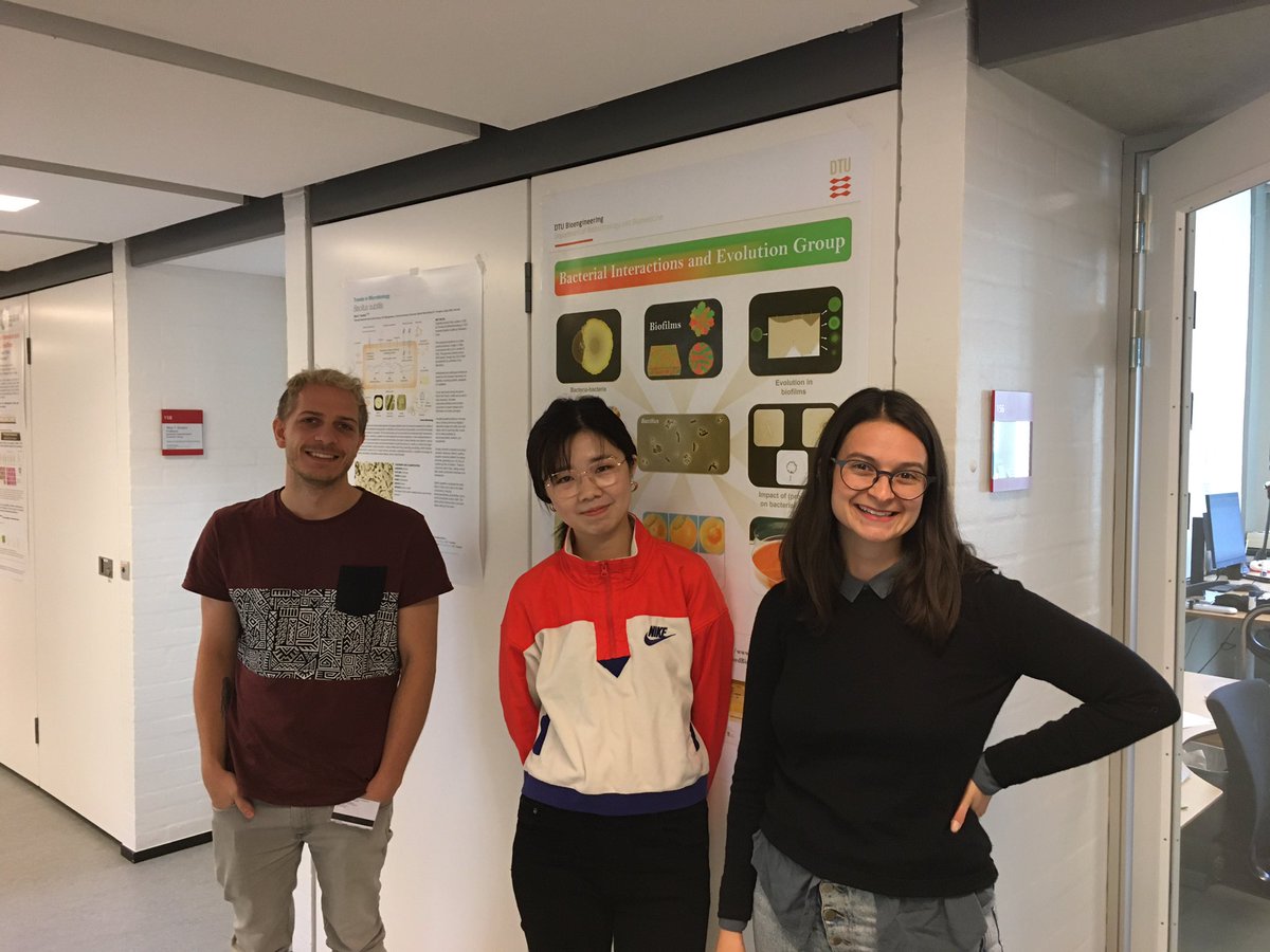 Akos T. Kovacs tweet media