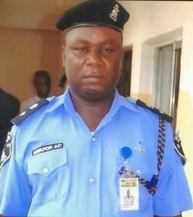 Lena____h's tweet photo. This is CSP James Nwafor who allegedly killed Chijioke. We demand Justice for Chijioke!!!! Retweet pls!!!
#YourViewTVC #AlausaProtest https://t.co/Dn79BJVF7m