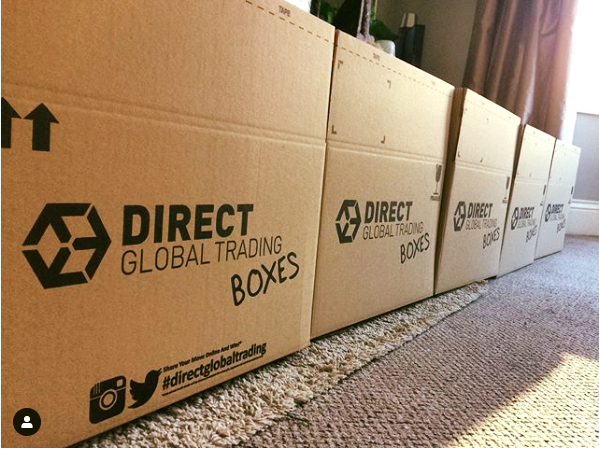 DGTboxes's tweet photo. Another house move underway and another happy #DGTBoxes customer!
👏🏠📦

We love to see your #movingday photos! Be sure to send yours in too!

📷: damestevey on #Instagram

#movinghouse #directglobaltradingboxes #packing #storage #cardboard #boxes #newhouse https://t.co/RC0sGk1D3B