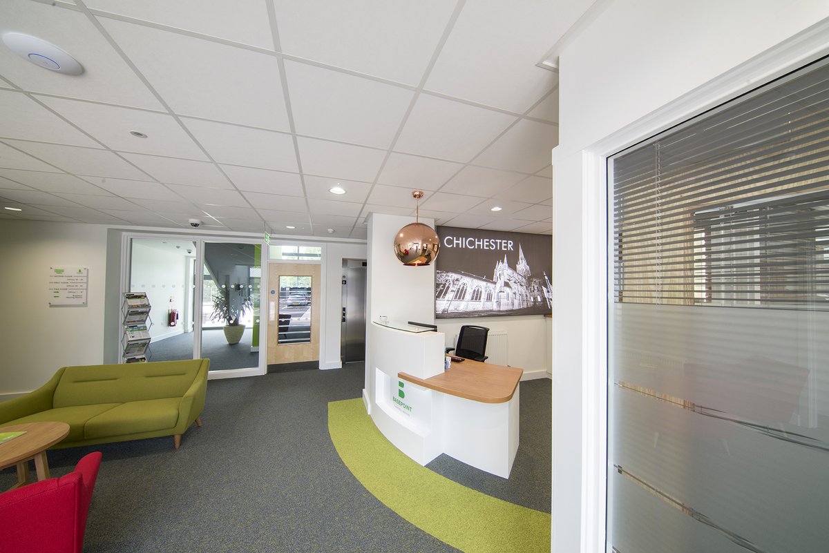 Our reception area is airy and welcoming to your visitors, and our breakout area is a great working space if you need to get out of the #office with wi-fi available in all communal areas! 

#OfficeSpace #Basepoint #BusinessCentre