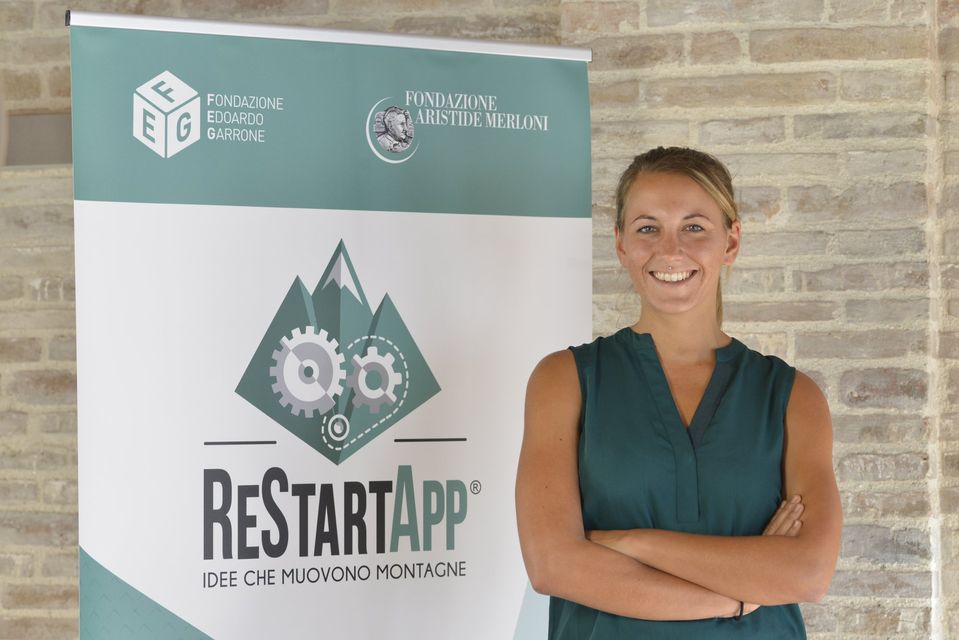 FondEdoGarrone's tweet photo. 💡Le idee di #ReStartApp2020 | Uniscono rigenerazione di spazi e inclusione socio-lavorativa di persone fragili, i Rifugi Solidali Appenninici di Lilith Meier.
Casa Sant'Anna a Pontecchio Marconi è la prima di una rete di strutture ricettive sull'Appennino bolognese 🏡 https://t.co/9TcLyaY1Ub