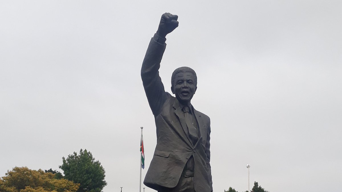 Karin Mücke tweet media