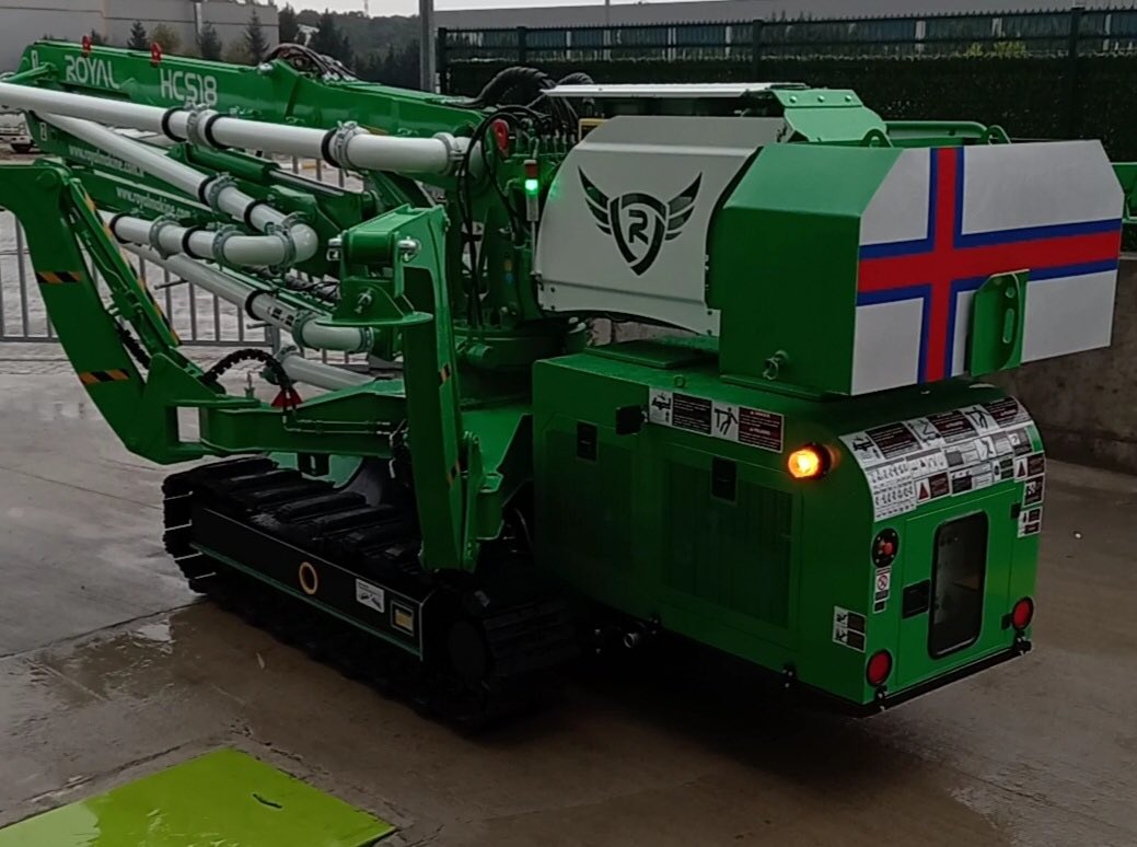 ROYALMAKINE's tweet photo. New order to Fareo Islands πRoyal HCS18 Z4β¨ #royalmac #hcs18 #royalmakine #concrete #concretepump #concreteplacingboom #worldofconcrete #turkey #fareoislands #beton #hormigon #construction #betonpumpe #pompeabeton #covid19 #constructionequipment #crawler #crawlerplacingboom https://t.co/HynTq8OmGS