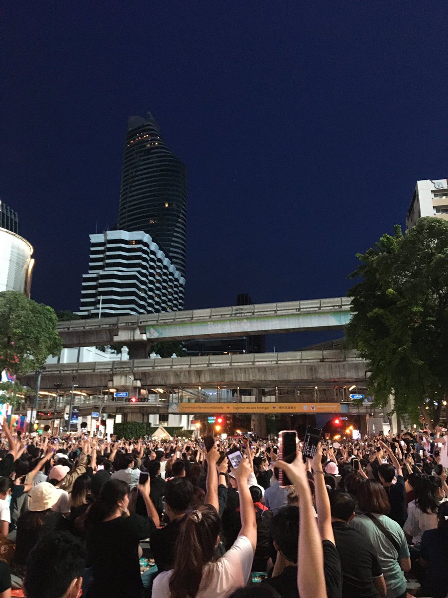 ลินระบำ ||| tweet media