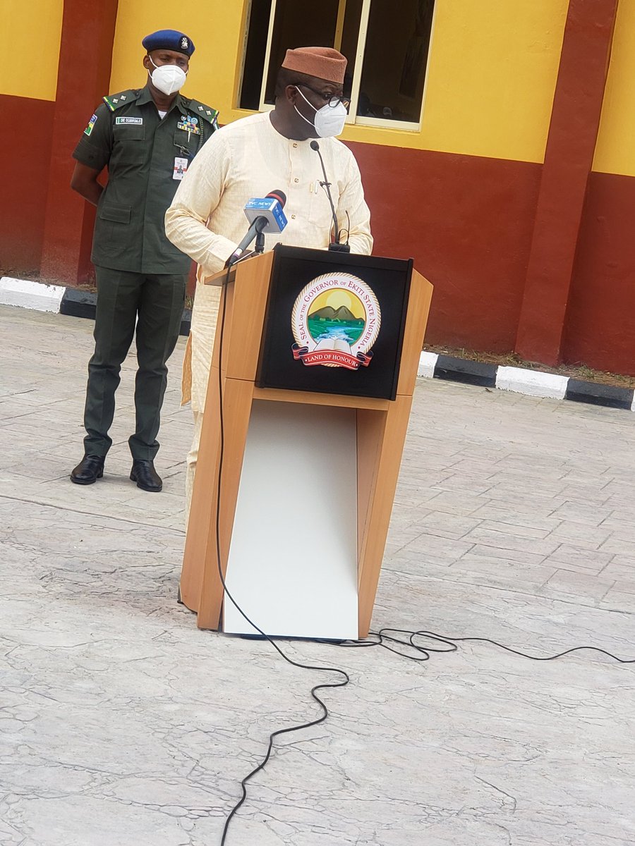 Angelgabbyshara's tweet photo. Gov Kayode @kfayemi at the Commissioning of Banji Akintoye Model College, federal Poly road, Ado Ekiti https://t.co/yGMXbAqsH7