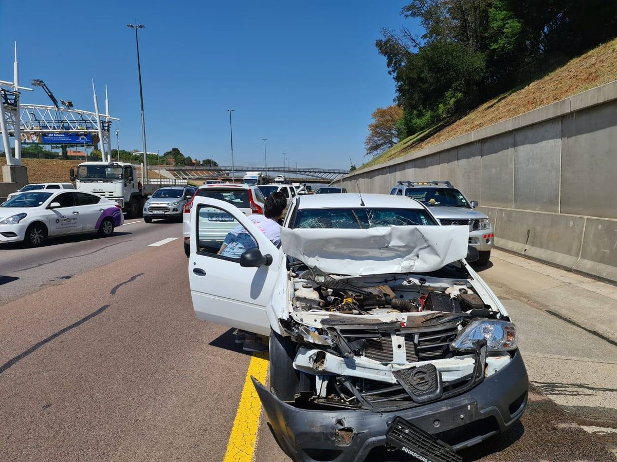 Two critically injured in a collision on the N1 https://t.co/dI6dn6Ax7u ...